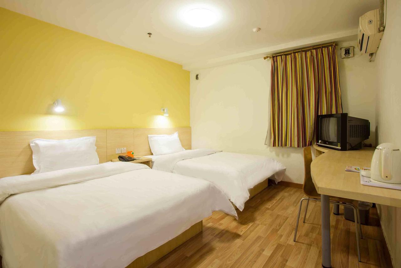 7Days Inn Qinhuangdao Changli Jieyang Street Exterior foto